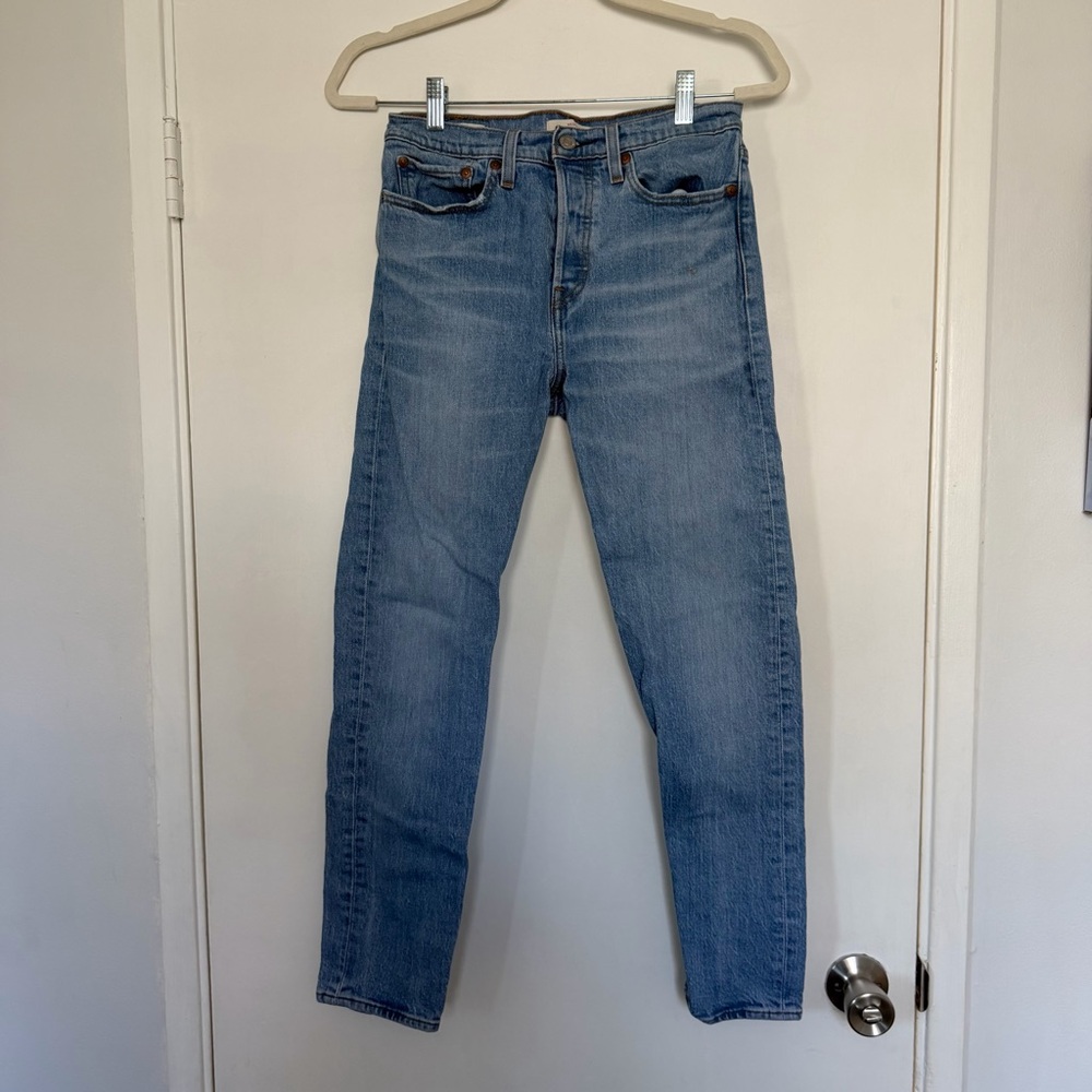 Levi’s Wedgie Icon Fit High Waist Ankle Jeans
